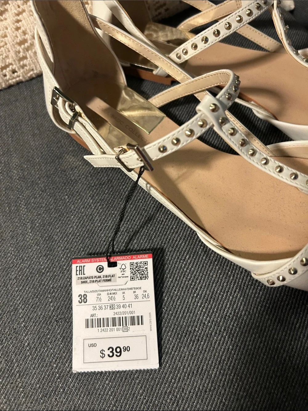 Zara White Studded Pointed Toe T-Strap Flats - Picture 5 of 5